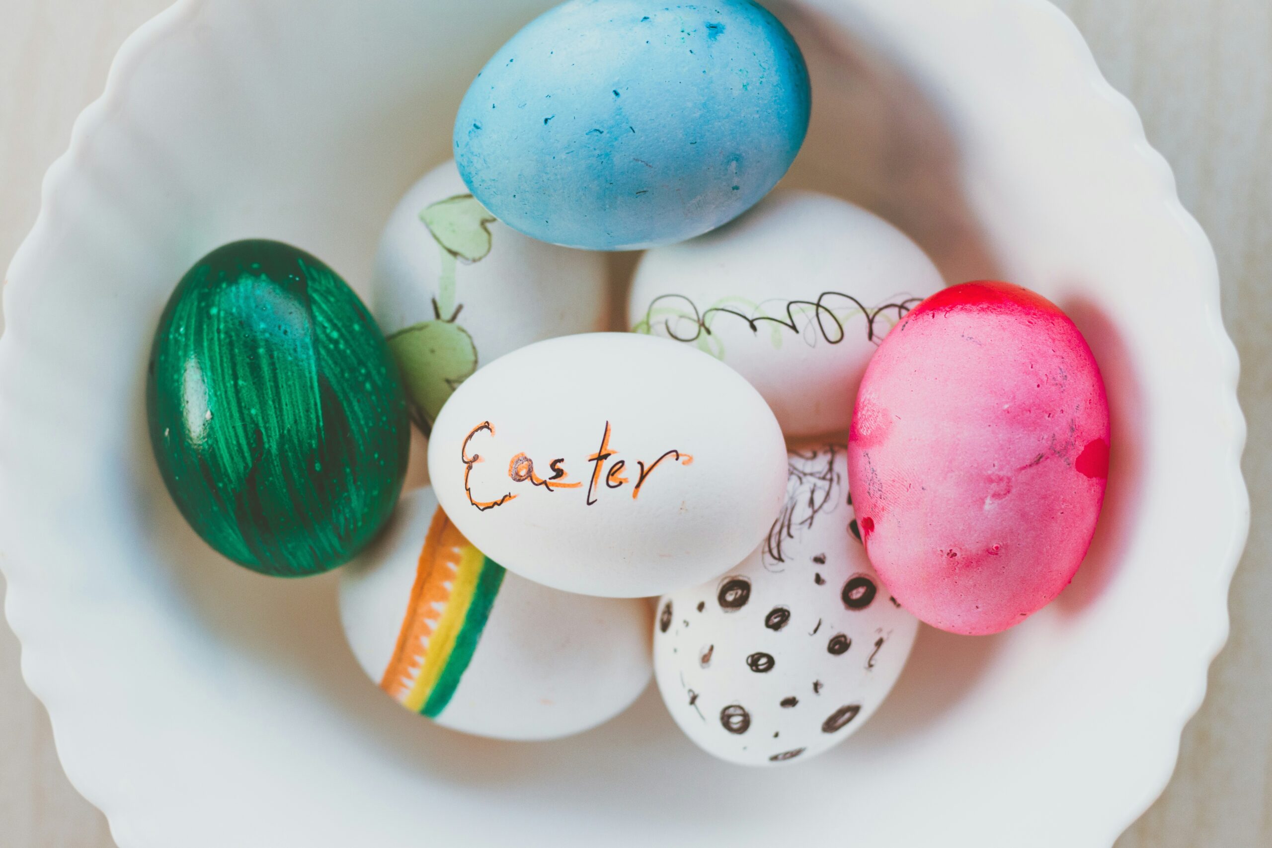 Easy Easter Crafts for Kids (Fun At-Home Ideas)